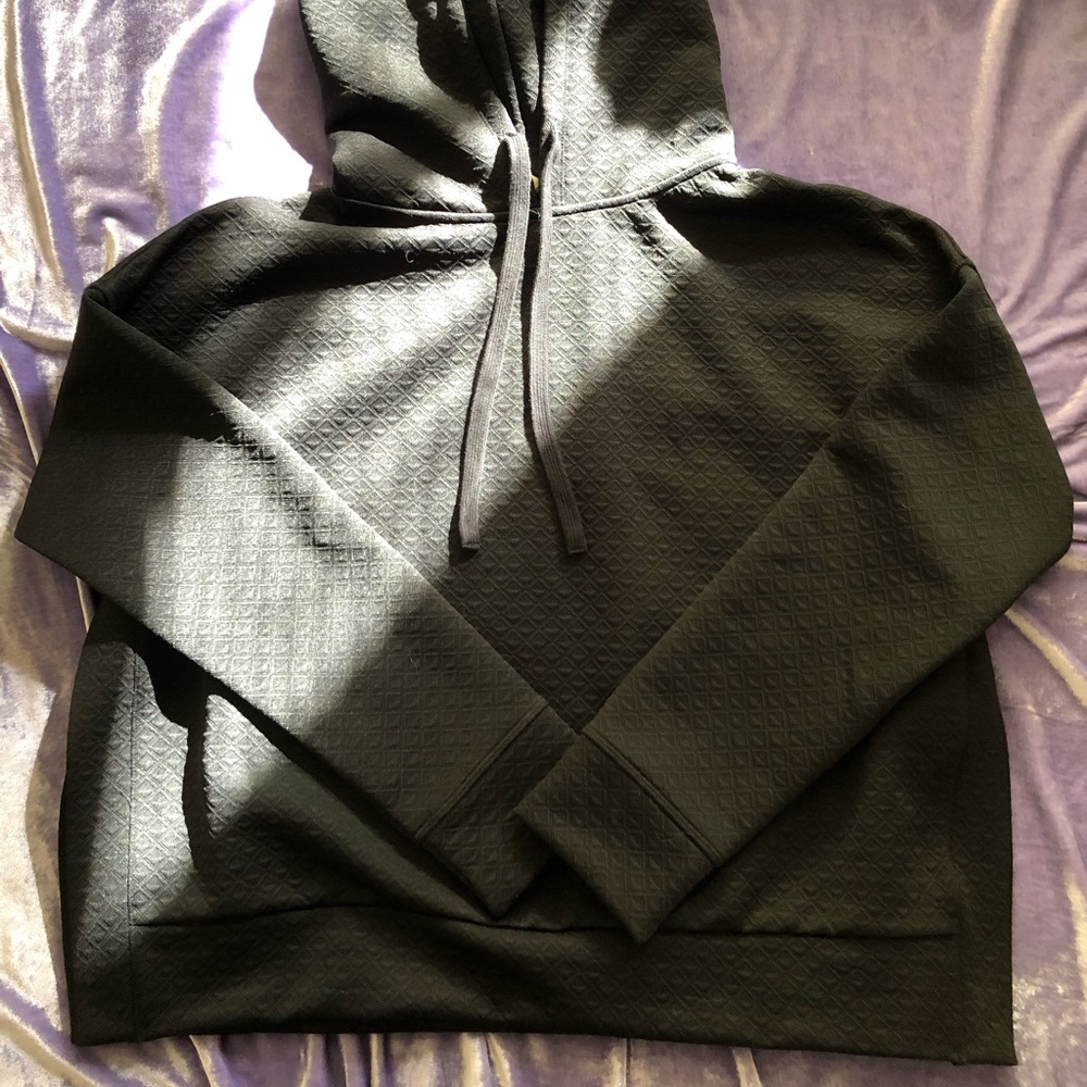 Black crop sweater from alo yoga